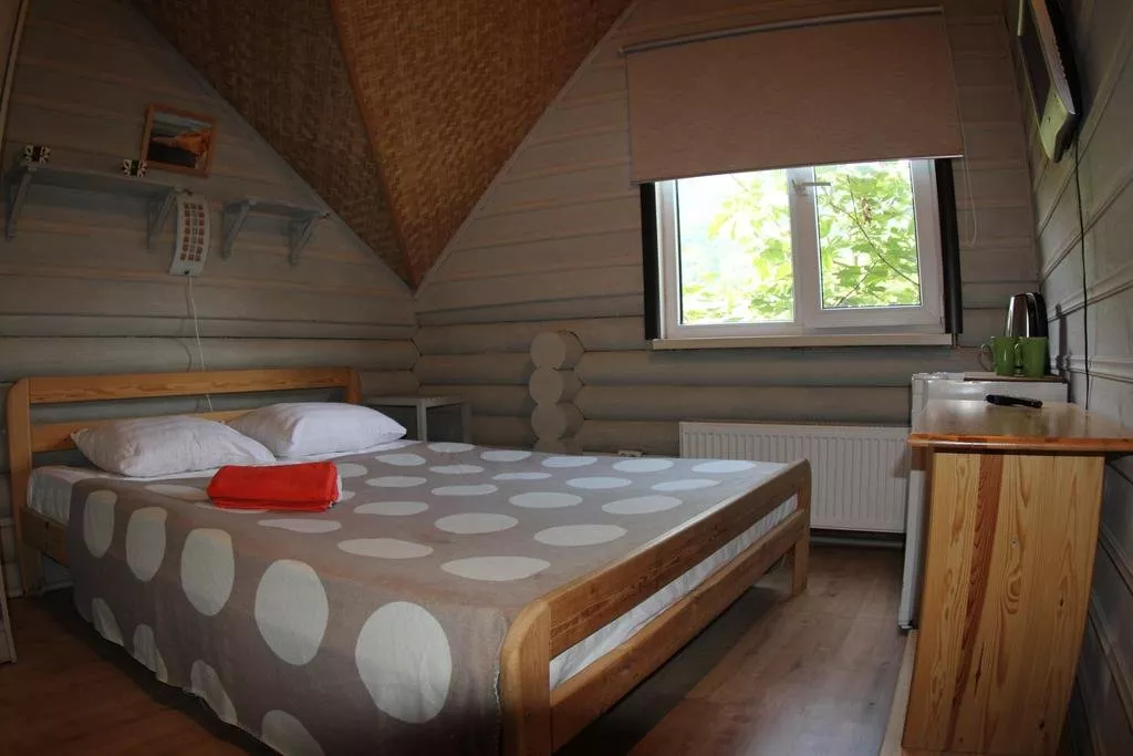 Коттедж. Гостевой дом "ДОМ АБОРИГЕНА" Комфортные апартаменты и коттеджи . Красная Поляна