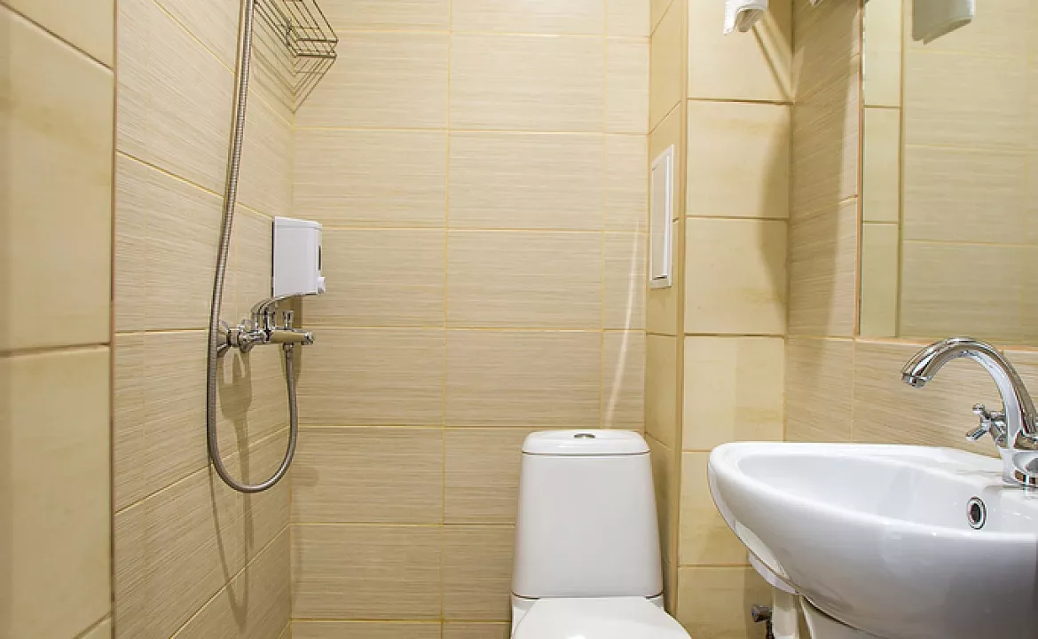 Эконом с балконом. Пансионат Дублин-Дельфин . Нижнее Джемете Эконом с балконом. Пансионат Дублин-Дельфин . Нижнее Джемете