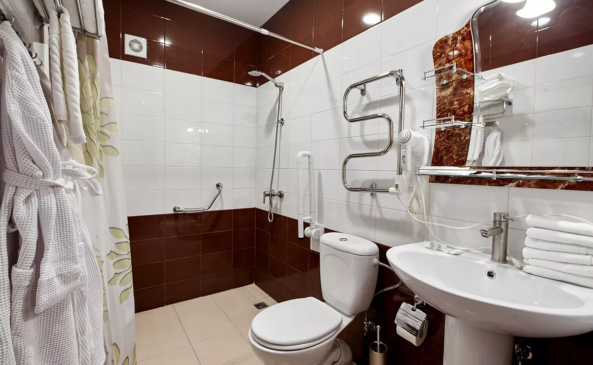 Стандарт. Отель "КОМФОРТ". Сухум