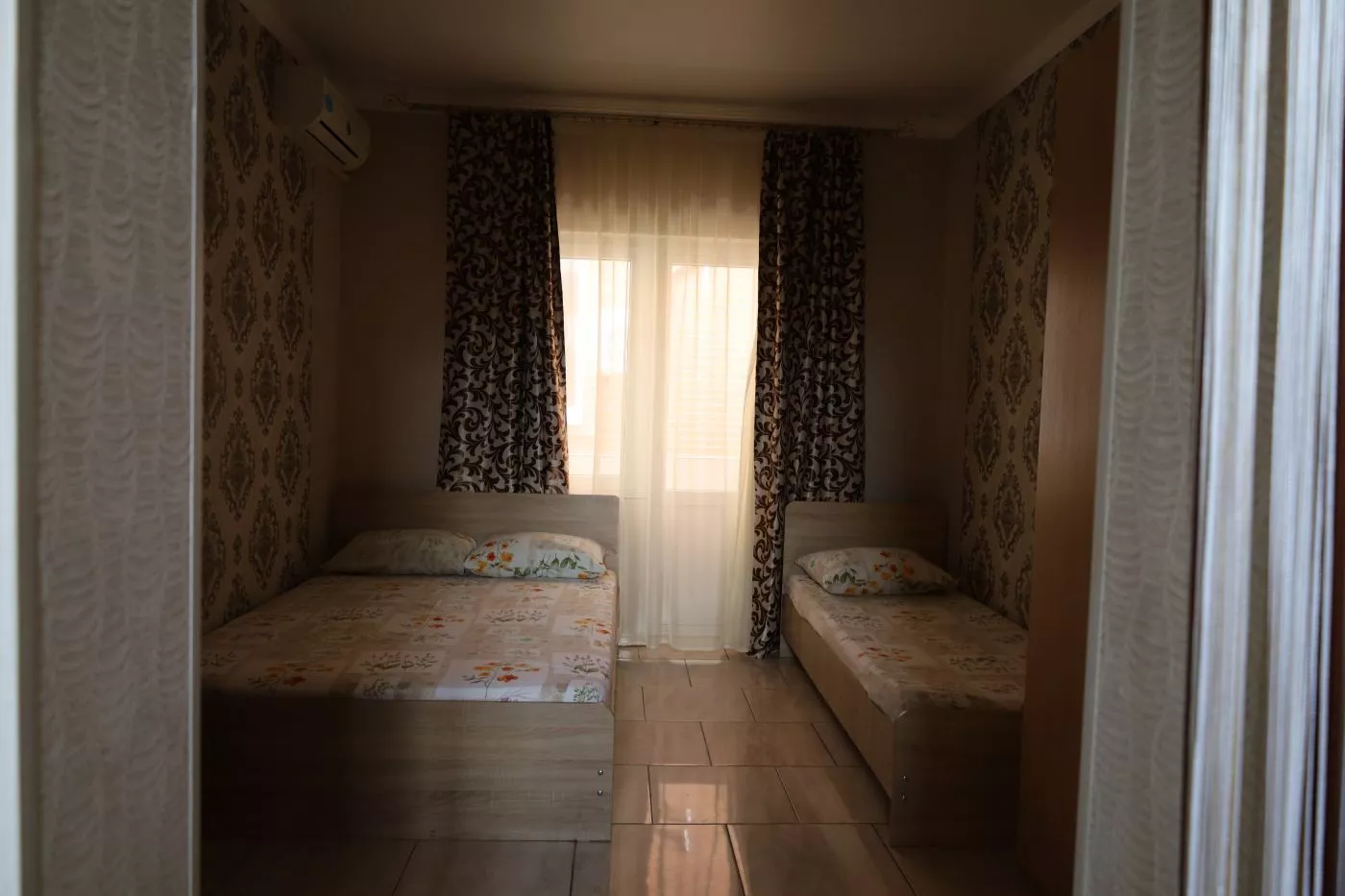 . Гостевой дом "Семья" - Геленджик. Геленджик