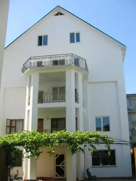 . Частный сектор "У Софьи" . Адлер