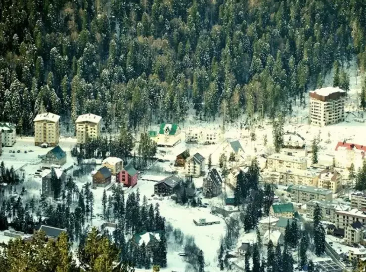 . Отель «Шале». Домбай-гостиницы