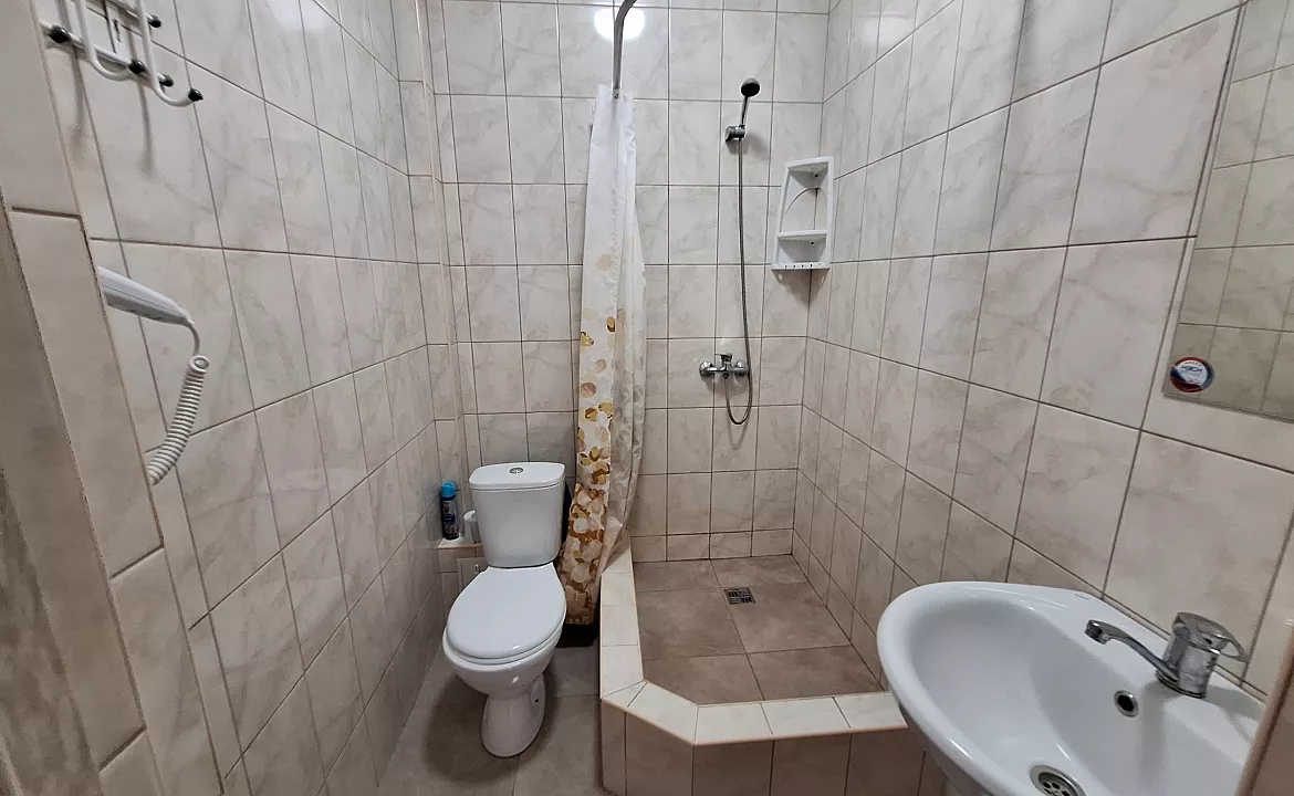 Апартаменты с террасой на 3-х человек. Гостевой дом "МЕЛИС". Дивноморское