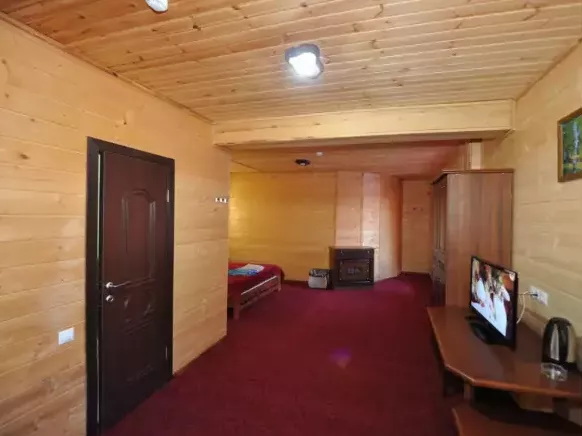 Студия 1. Новый корпус. Гостиничный комплекс «Таулу». Домбай-гостиницы