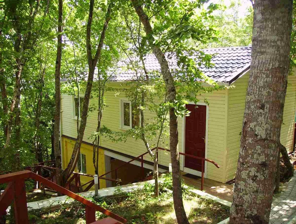 . База отдыха "Бирюза-Юг" . Бетта