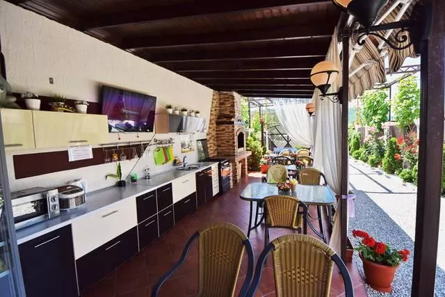 . Гостевой дом «Прага». Кабардинка