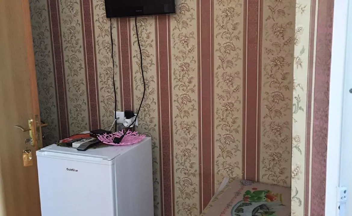 Трехместный стандарт. Гостевой дом Аквамарин - Лоо. Лоо Трехместный стандарт. Гостевой дом Аквамарин - Лоо. Лоо