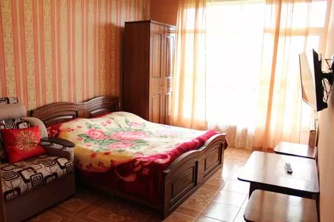 Улучшенный 4-х местный с балконом. Гостевой дом "Аида". Адлер Улучшенный 4-х местный с балконом. Гостевой дом "Аида". Адлер