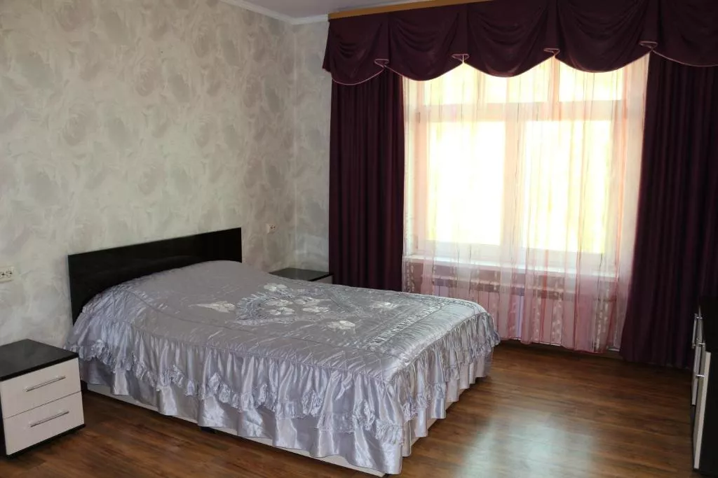 ЛЮКС С 2 СПАЛЬНЯМИ. Гостевой дом "Сибирячка". Ольгинка