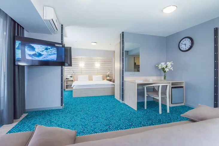 . Гостиница Yalta Intourist. Ялта