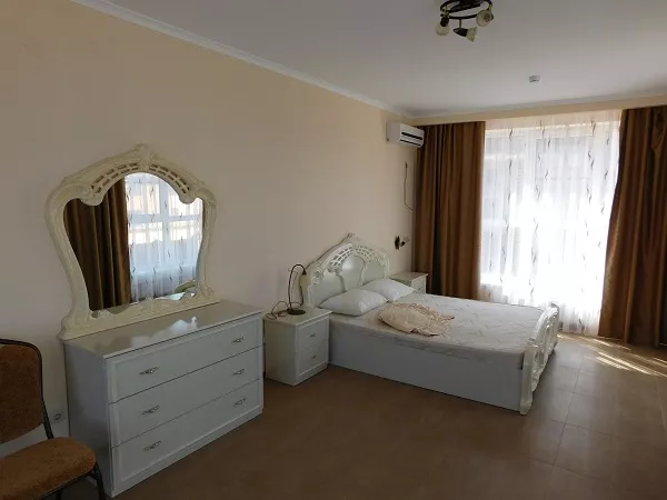 ДВУХКОМНАТНЫЙ 