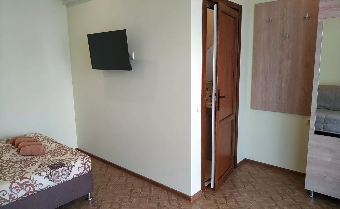 4х местный с удобствами. Частный сектор Гостевой дом "Leto". Кабардинка