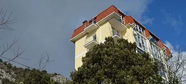 Квартира в многоквартирном доме  Видовые апартаменты в Cимеизе