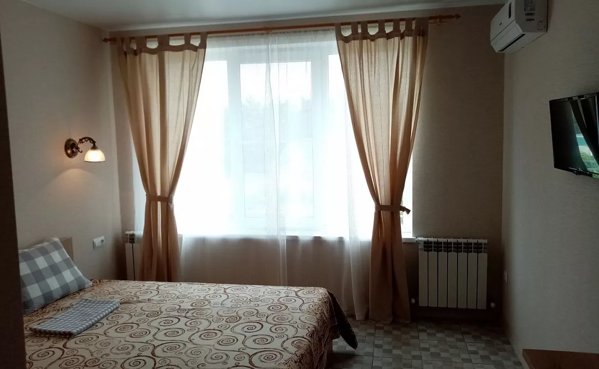 3х-местный номер (люкс)+. Гостевой дом Кантри. Дивноморское