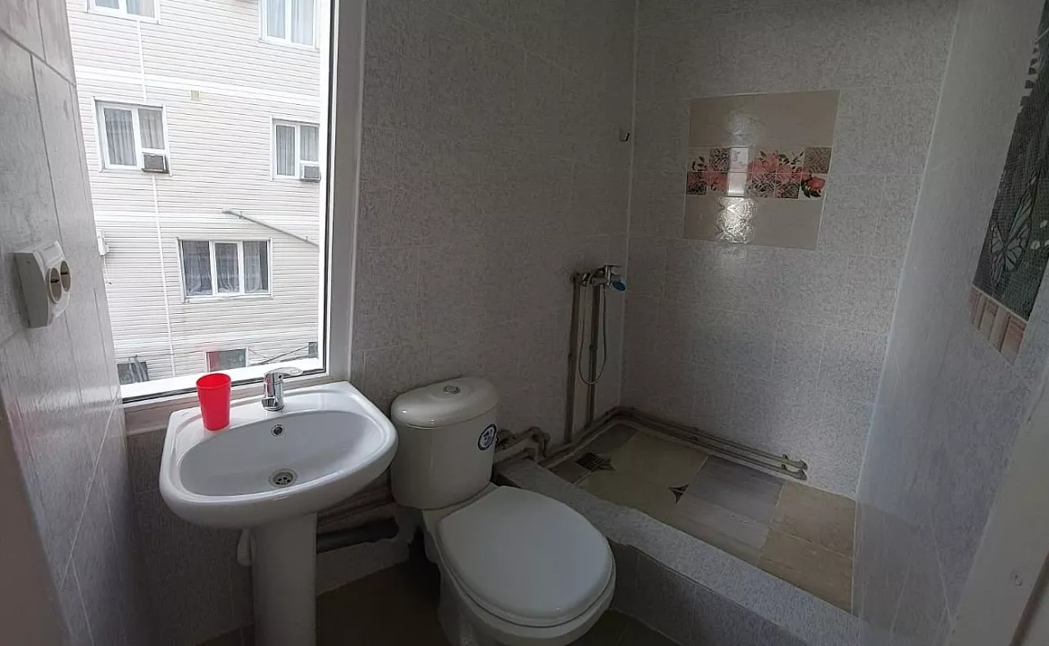 двухкомнатный четырехместный номер. Гостевой дом Аквамарин - Лоо. Лоо двухкомнатный четырехместный номер. Гостевой дом Аквамарин - Лоо. Лоо