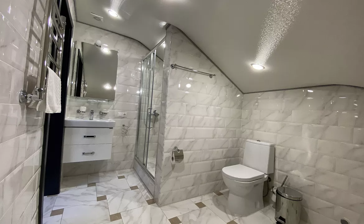 Мансардный трехместный. Отель BLUE MARINE HOTEL. Адлер