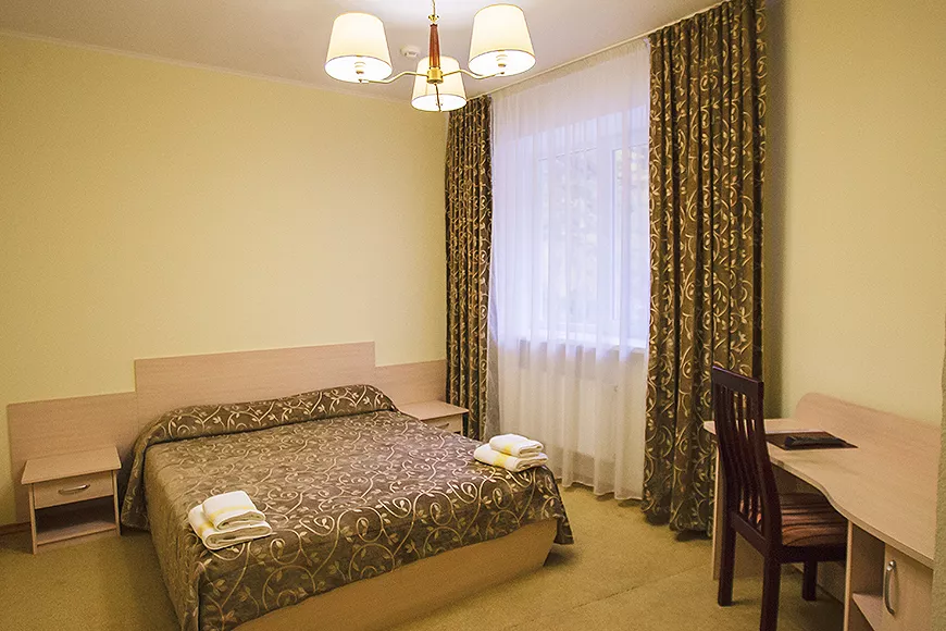 Стандарт TRPL Трёхместный. Отель Сеть отелей «Снежный Барс». Домбай