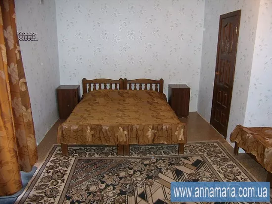 номер семейный полулюкс улучшенный. Гостевой дом «Анна-Мария». Малореченское