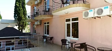 Отель "Севан" 