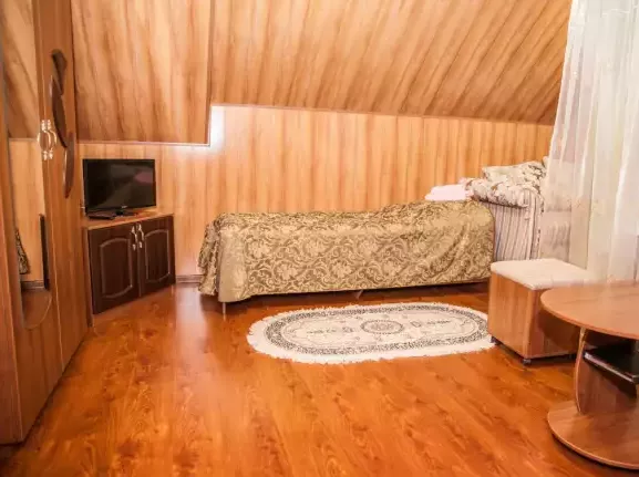 «Семейный» TWIN+TWIN (Малый корпус). Гостиница «Кристалл». Домбай-гостиницы «Семейный» TWIN+TWIN (Малый корпус). Гостиница «Кристалл». Домбай-гостиницы