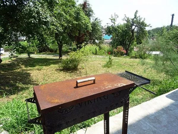 . Гостиница "Дежавю" - Лоо. Лоо . Гостиница "Дежавю" - Лоо. Лоо