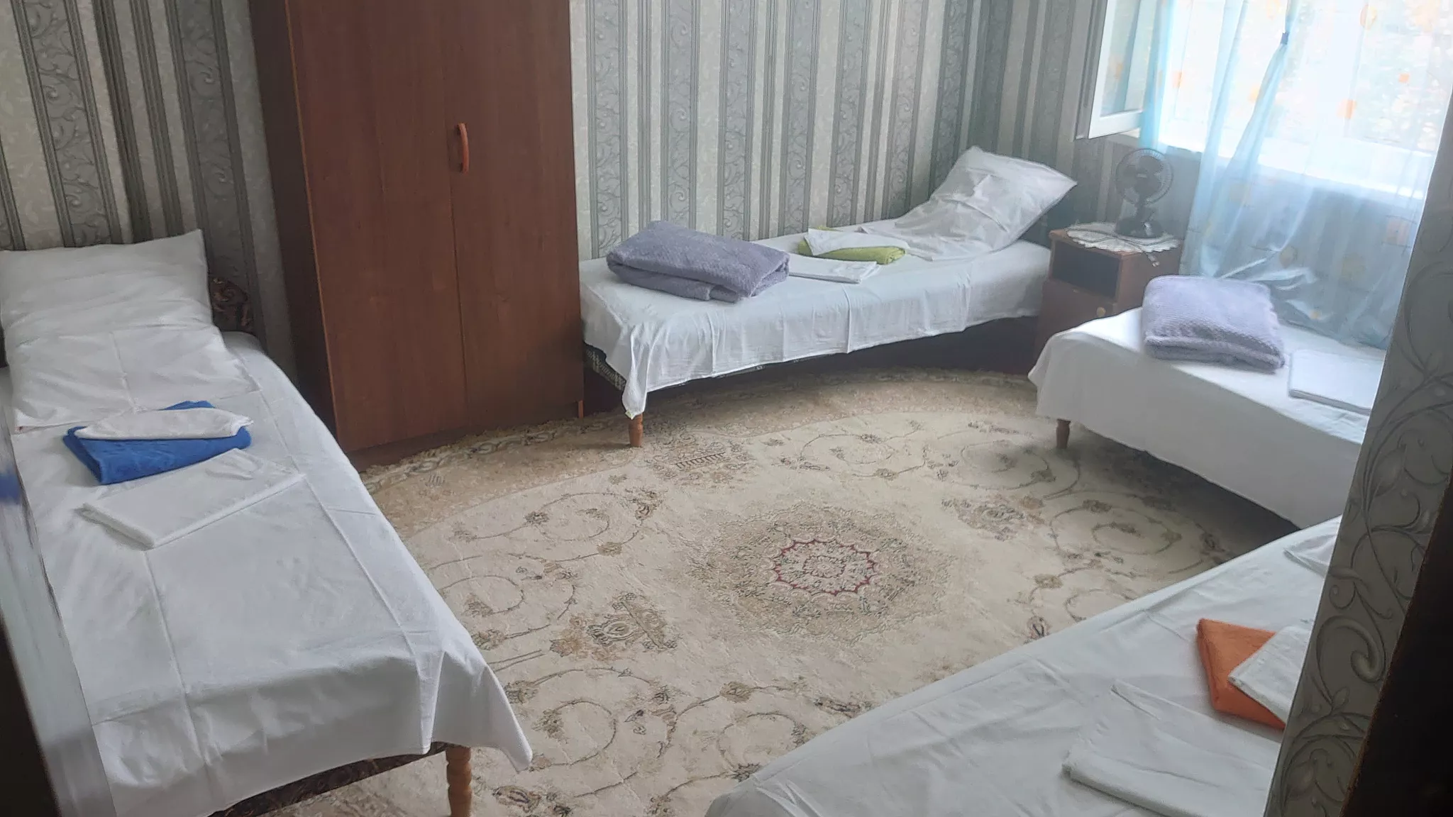 . Гостевой дом у Резеды. Гагра