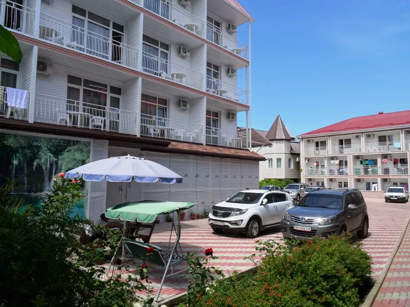 . Гостиница "Морская". Новомихайловский