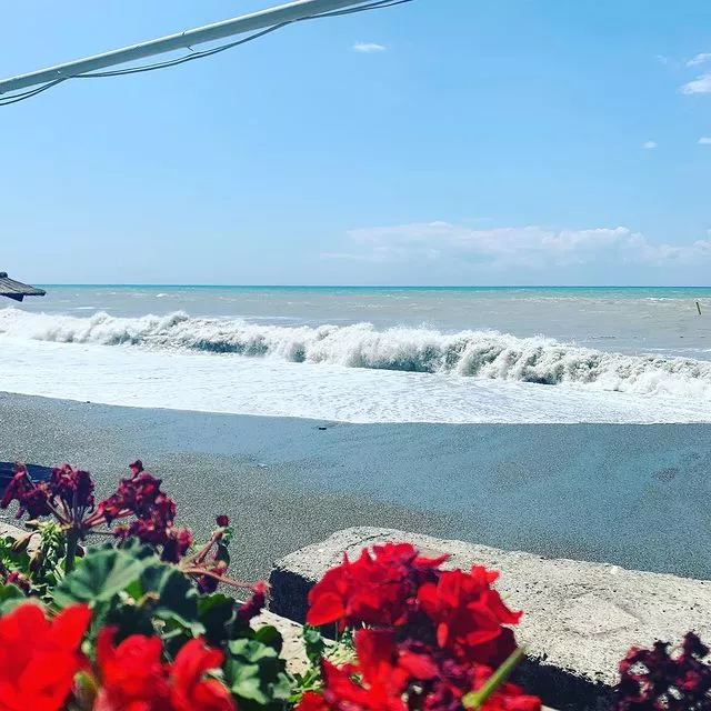 . Отель КАВКАЗ. Гостиницы и отели Лазаревского . Отель КАВКАЗ. Гостиницы и отели Лазаревского