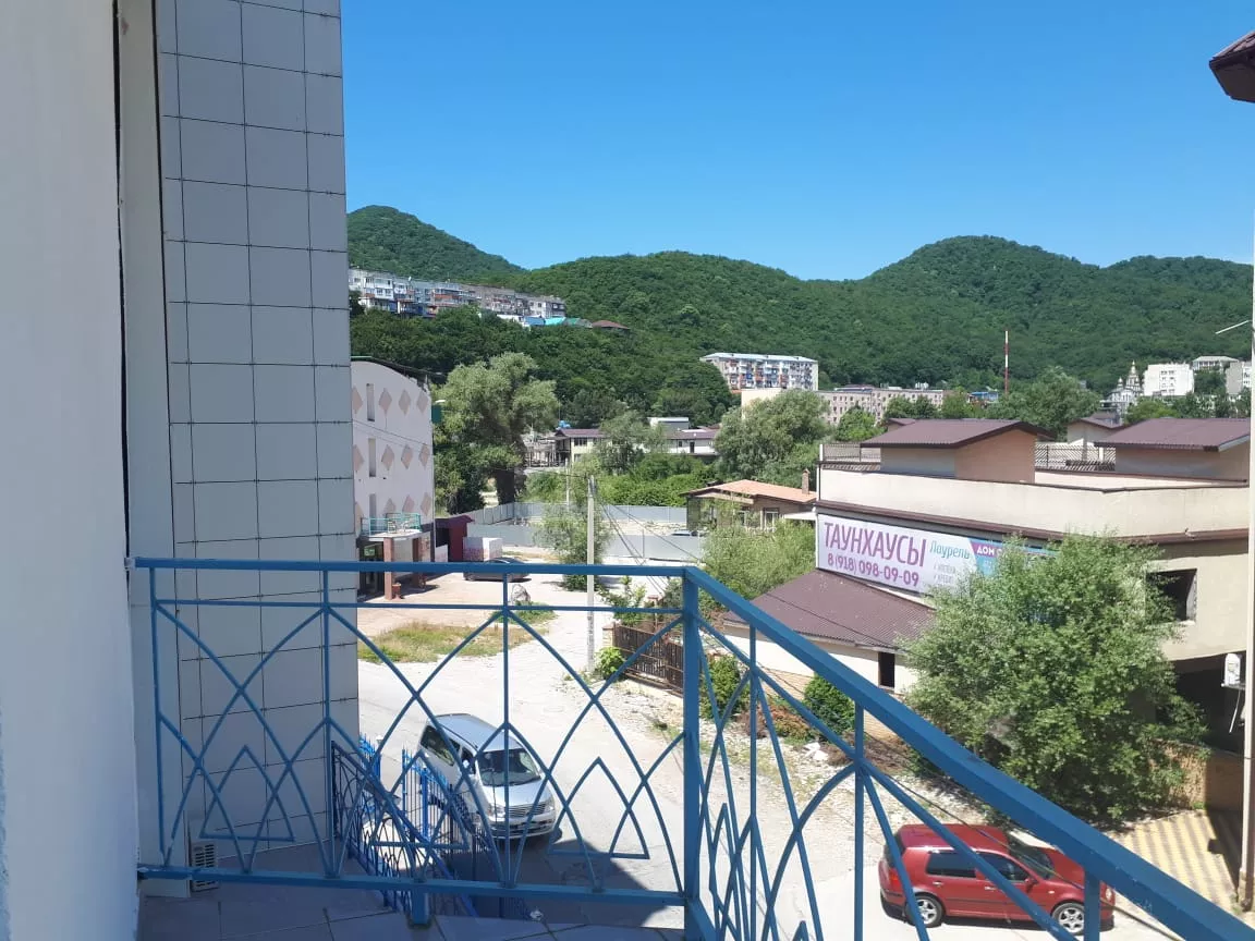 . Отель "Парадиз"     . Ольгинка