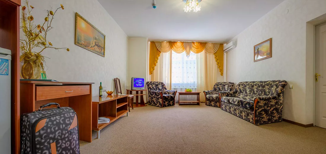 Полулюкс 2-комн.. Пансионат «Ай-Лия». Чайка Полулюкс 2-комн.. Пансионат «Ай-Лия». Чайка