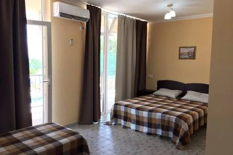 4-х  местный номер. Отель "Лето" - Вардане. Вардане