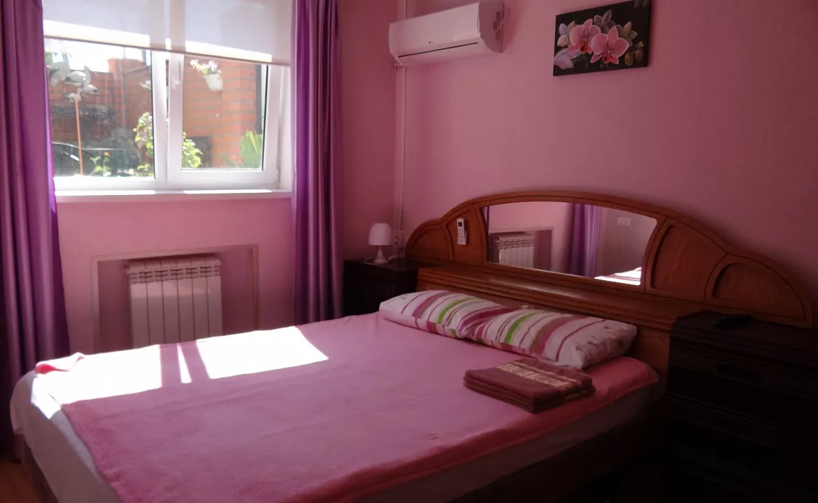 Комнаты  семейные с кухнями . Гостевой дом "Натали" - Геленджик. Геленджик