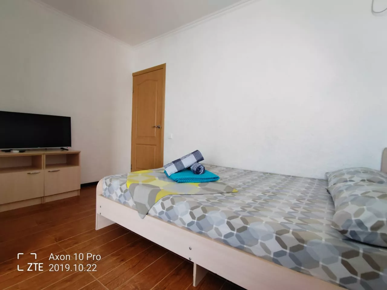 . Эллинг Кипарис . Лоо