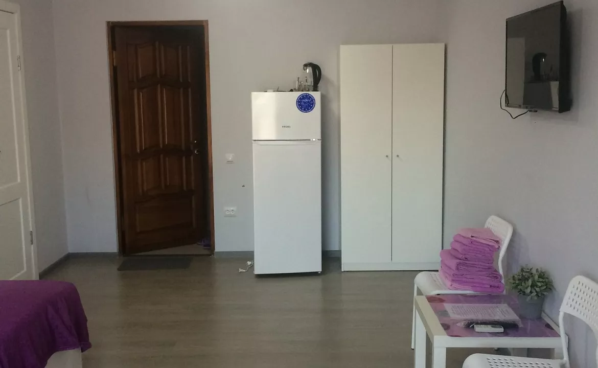 Четырёхместный номер. Гостевой дом «Пчела». Ейск