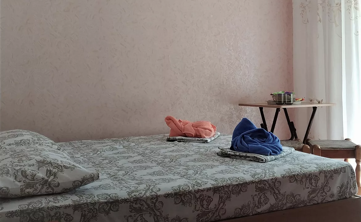 1-местный номер Стандарт с балконом. Гостиница Лагуна. Крым - частный сектор