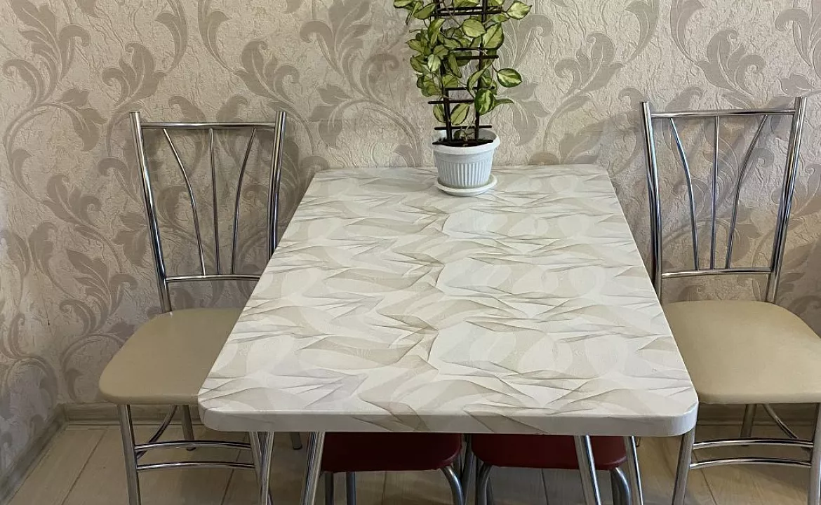 Квартира под ключ. Квартира в многоквартирном доме у моря на Луначарского 116. Геленджик