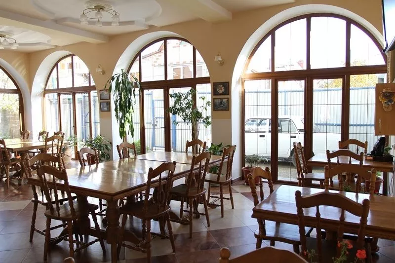 . Гостиница "Версаль". Лазаревское