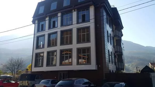 . Квартира в многоквартирном доме 1-комнатная Березовая, 28/1. Красная Поляна