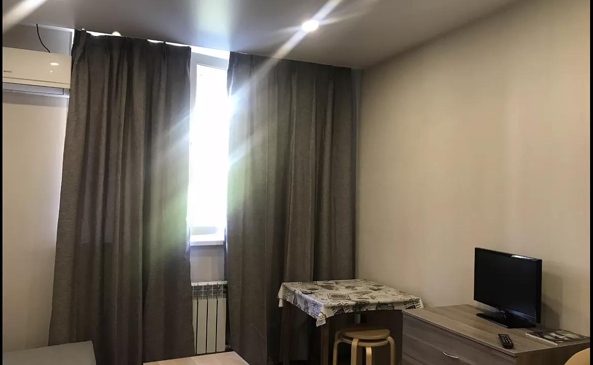 Студия 1 . Квартира поделённая на 2 студии каждая со всеми удобствами. Курорты Сочи