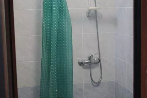 Семейный 2-х местный с ТВ и холодильником. Гостевой дом "Лев" (Лёвушка). Якорная Щель