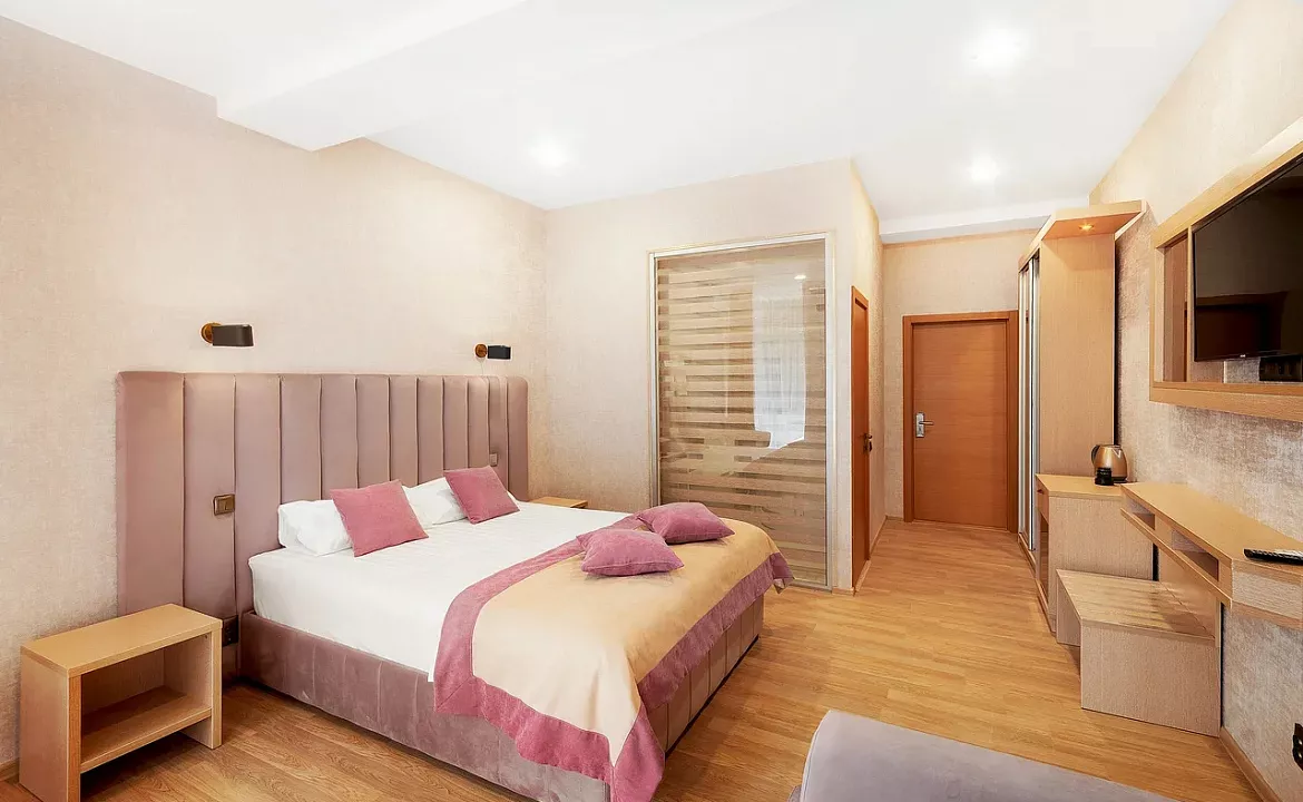 Стандарт улучшенный. Гостиница «Gurzuf Sunrise Hotel». Гурзуф Стандарт улучшенный. Гостиница «Gurzuf Sunrise Hotel». Гурзуф