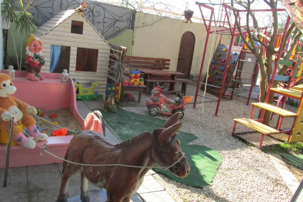 . Гостевой дом "Прибрежный". Симферополь