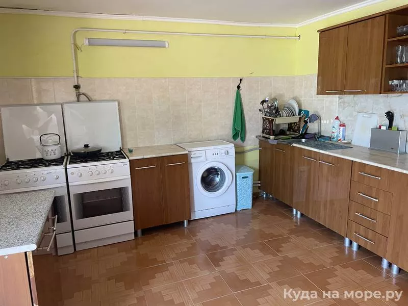 . Гостевой дом ВИКТОРИ. Кучугуры