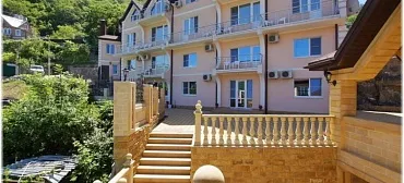 Гостевой дом "Оксана" в Небуге