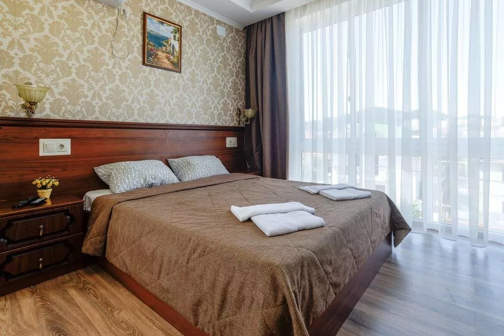 . Гостиница "ТриАрт". Адлер