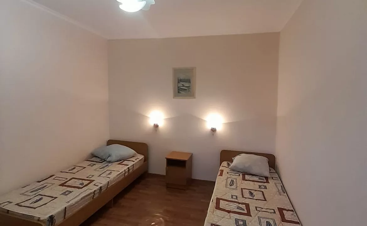 Номер Семейный. Частный сектор Зеленый дворик - Гагра. Гагра