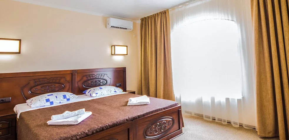 Стандарт без балкона. Отель Парус. Береговое