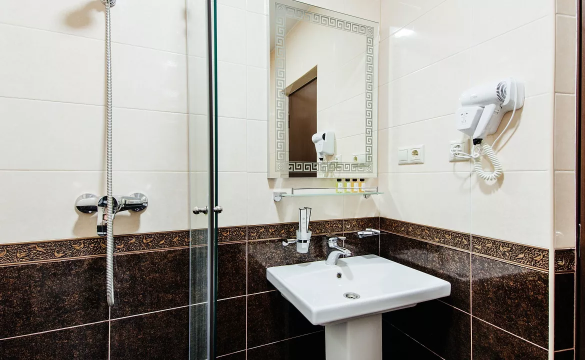 Люкс с балконом 2+2. Отель "Атлант". Лазаревское Люкс с балконом 2+2. Отель "Атлант". Лазаревское