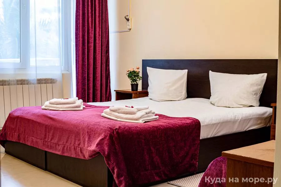 Семейный с балконом. Семейный клуб-отель «Мадагаскар». Дагомыс