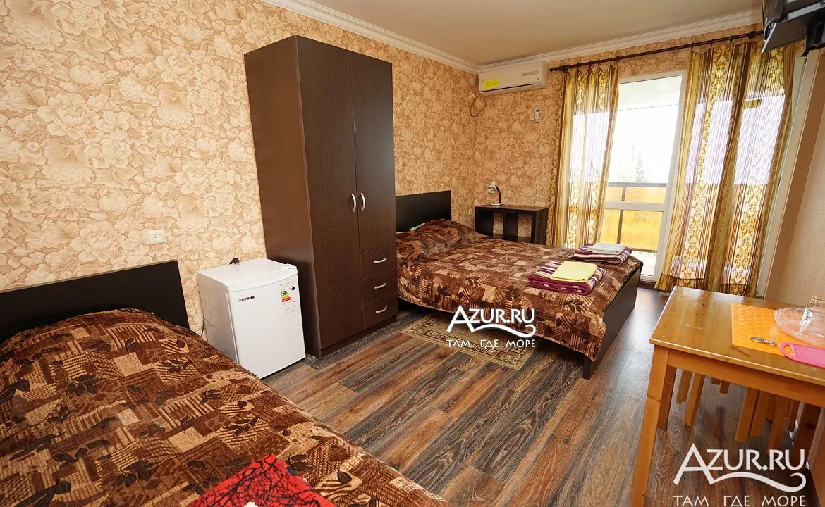 № 12 Трёхместный номер с балконом. Гостевой дом "Семейный отдых" - Лазаревское. Лазаревское